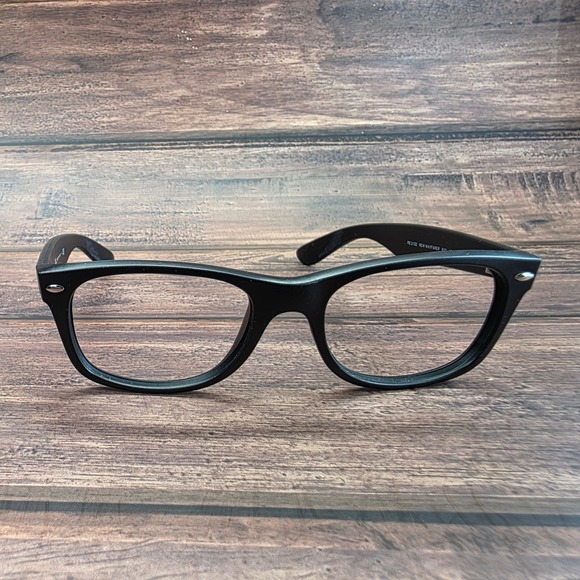 Ray-Ban Other - Ray-Ban RB 2132 New Wayfarer Matte Black Eyeglasses 52-18-145 Made in Italy